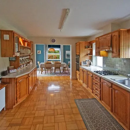 4 Bed In Beara Oc-i437 *