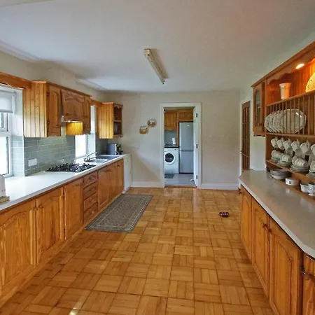 4 Bed In Beara Oc-i437 * Adrigole