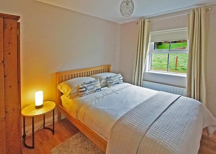 4 Bed In Beara Oc-i437 Hébergement de vacances